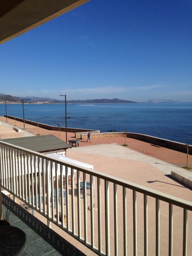 Casa Con Terrazza Fronte Mare Villa Santa Lucia  Exteriör bild